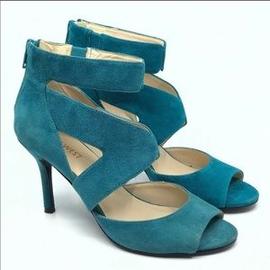 Nine West Turquoise Suede Heels Size 7 1/2